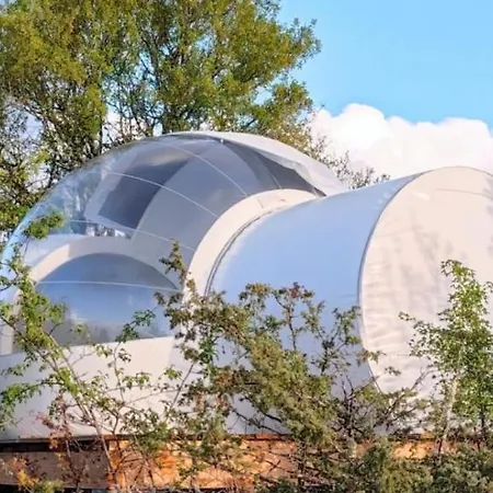 Cele Bulles Etoilees Luxury tent Brengues